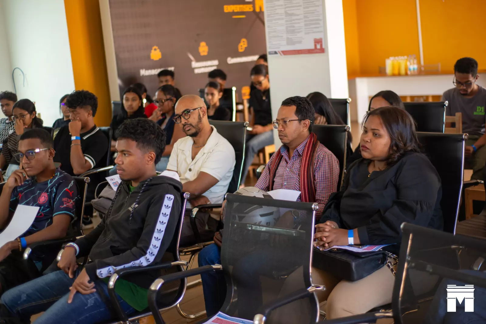 Sensibilisation contre le harcèlement scolaire en collaboration avec l’Association Stop Harcèlement Scolaire à Madagascar