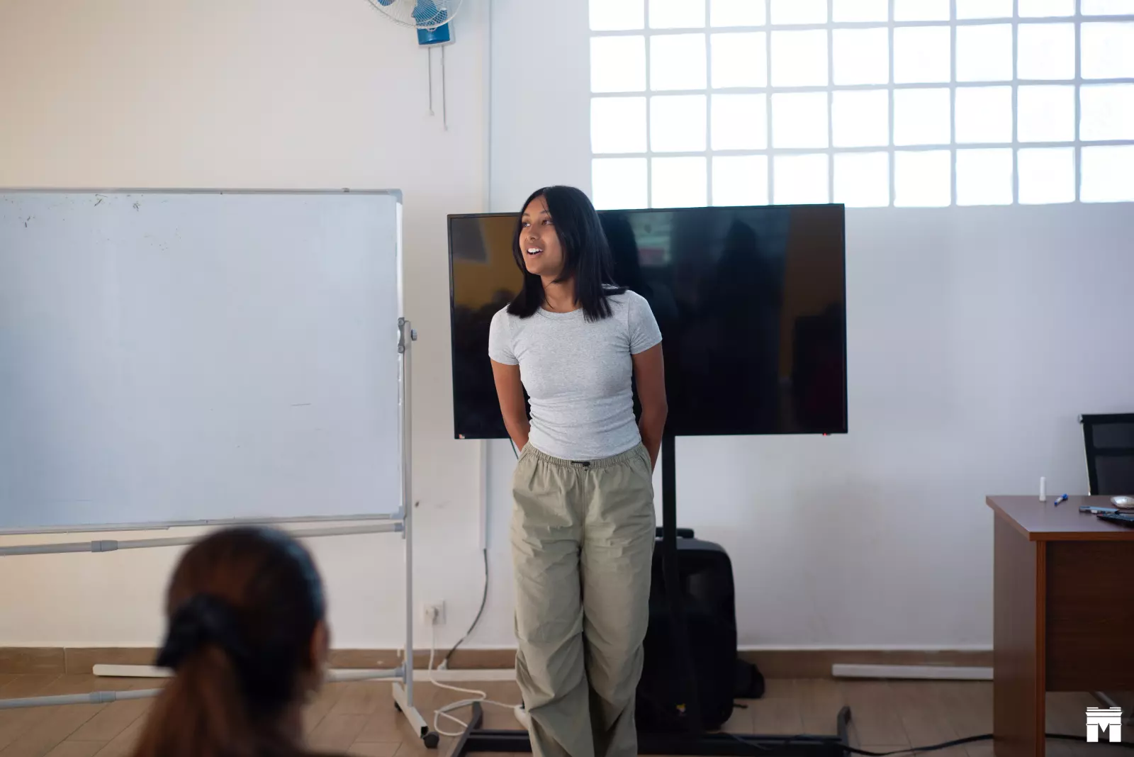 Atelier dynamique sur la prise de parole et leadership par Rindramalala Rakotonindrina la présidente de KARIERA.